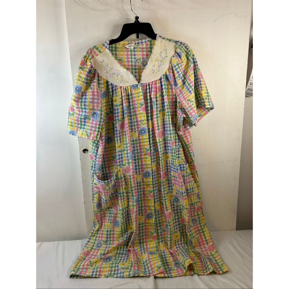 Simply Basic Granny Robe 1x Snap Buttons Front Po… - image 2